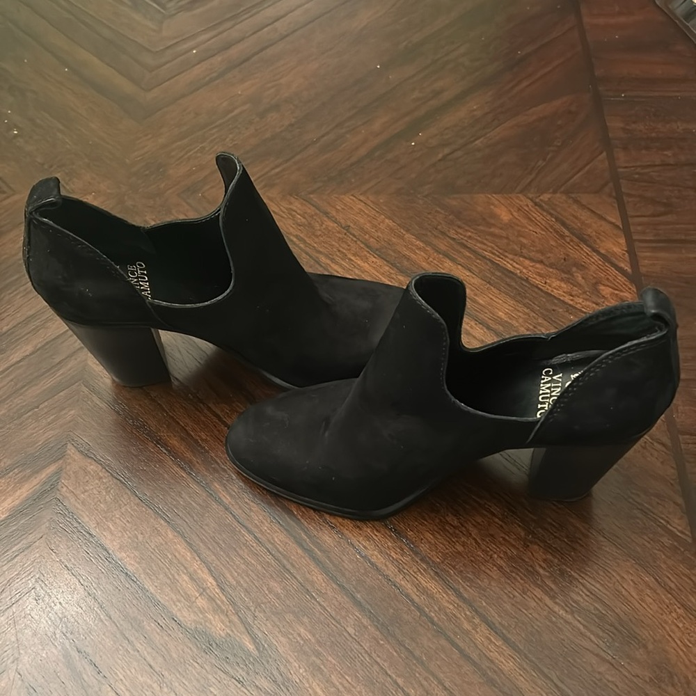 Vince Camuto Women’s Red bottom Heels Pre owned, Size 8 1/2 - Picture 7 of 13